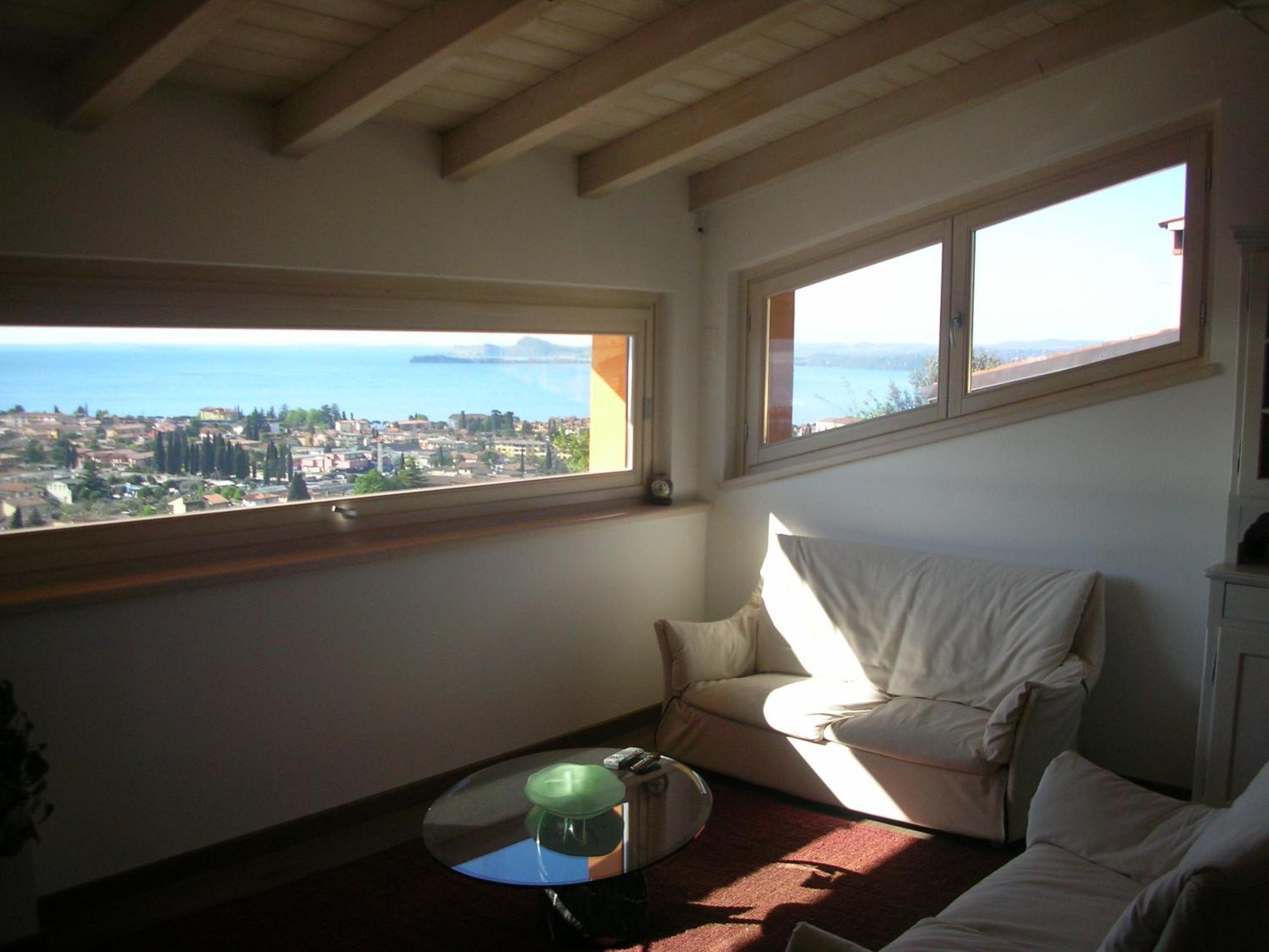 Villa Susina Casa Vacanze Тосколано-Мадерно Экстерьер фото