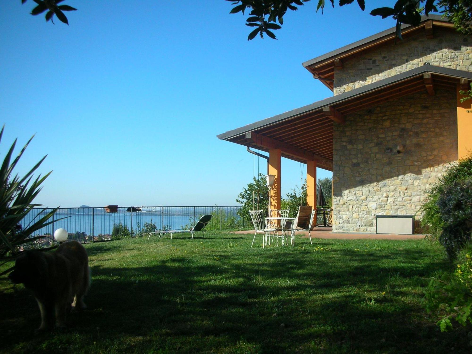 Villa Susina Casa Vacanze Тосколано-Мадерно Экстерьер фото